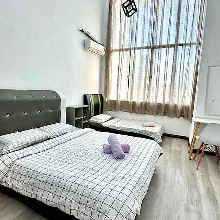 Springfield 3-Storey Cheerful Townhouse #Yoyo Homestay SDK Esterno foto