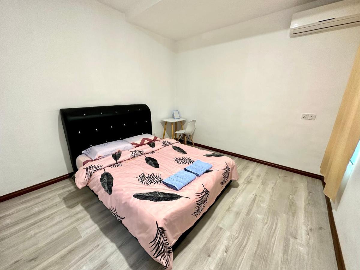 Springfield 3-Storey Cheerful Townhouse #Yoyo Homestay SDK Esterno foto